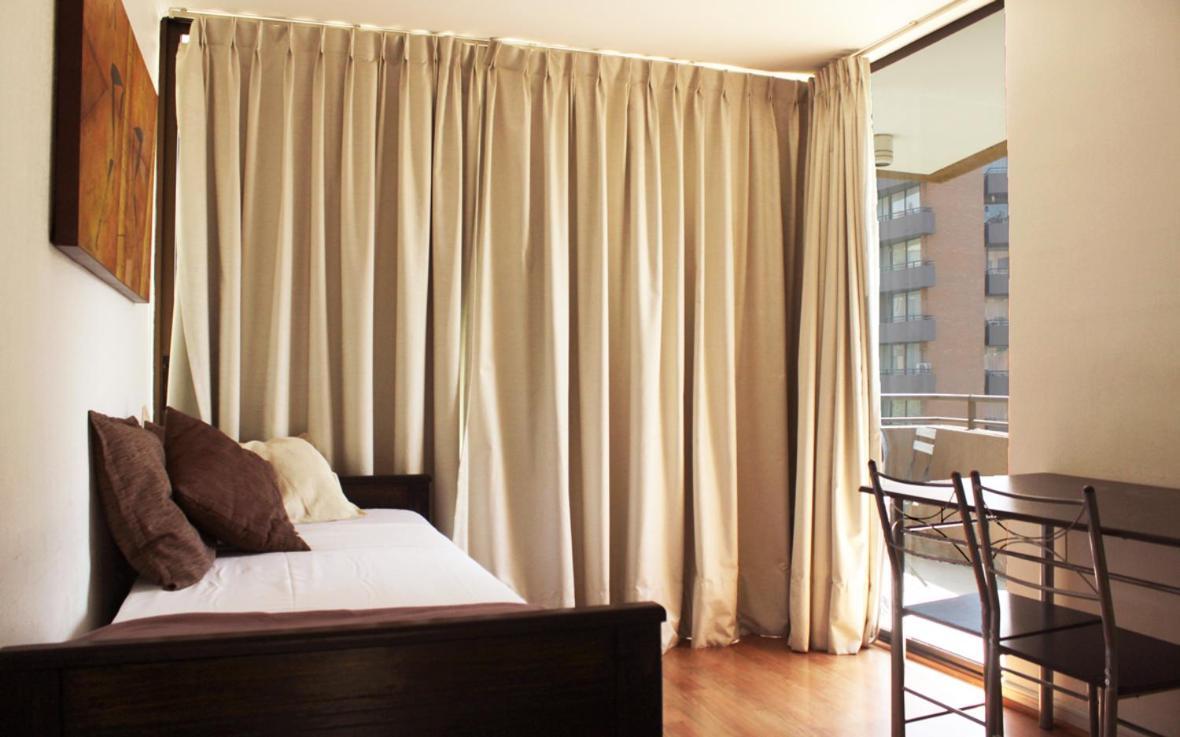 Apartamentos Costanera Centre Santiago Exterior photo