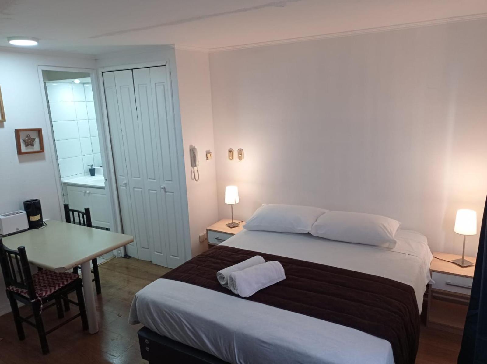 Apartamentos Costanera Centre Santiago Room photo